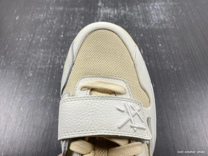 Cheap LUCY CHECK X JORDAN TRAVIS SCOTT THE FZ8117-003 CUT 0720